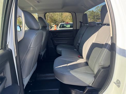 Used 2015 RAM 2500 Tradesman image 21