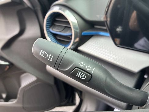 New 2026 Chevrolet Trax LT w/ LT Convenience Package FWD image 15