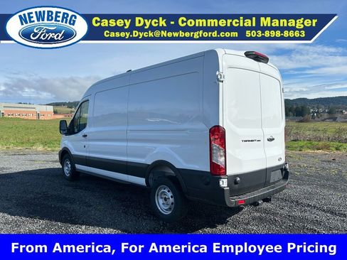 New 2026 Ford Transit 250 148 Medium Roof w/ Load Area Protection Package RWD image 8