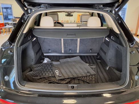 Used 2018 Audi Q5 2.0T Premium Plus w/ Premium Plus Package image 17