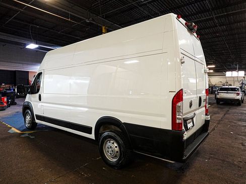 Used 2023 RAM ProMaster 3500 w/ Lane Management Group FWD image 4