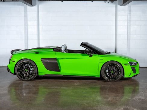 Used 2023 Audi R8 V10 performance AWD/4WD image 2