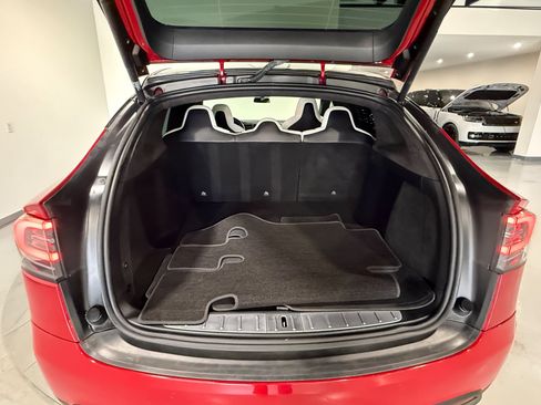 Used 2018 Tesla Model X 75D AWD/4WD image 19