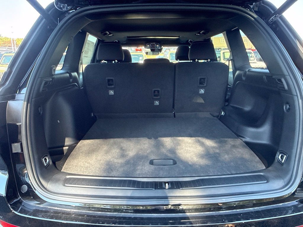 New 2027 Jeep Grand Cherokee Laredo X AWD/4WD image 23