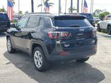 New 2025 Jeep Compass Latitude image 3