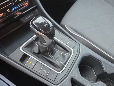 Used 2025 Volkswagen Jetta Sport FWD image 30
