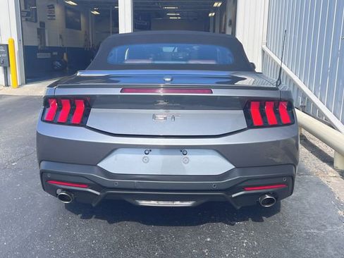 Used 2024 Ford Mustang GT Premium image 7