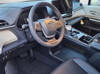 New 2026 Toyota Sienna Limited FWD video 3
