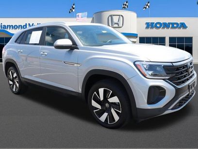 Used 2025 Volkswagen Atlas Cross Sport SE