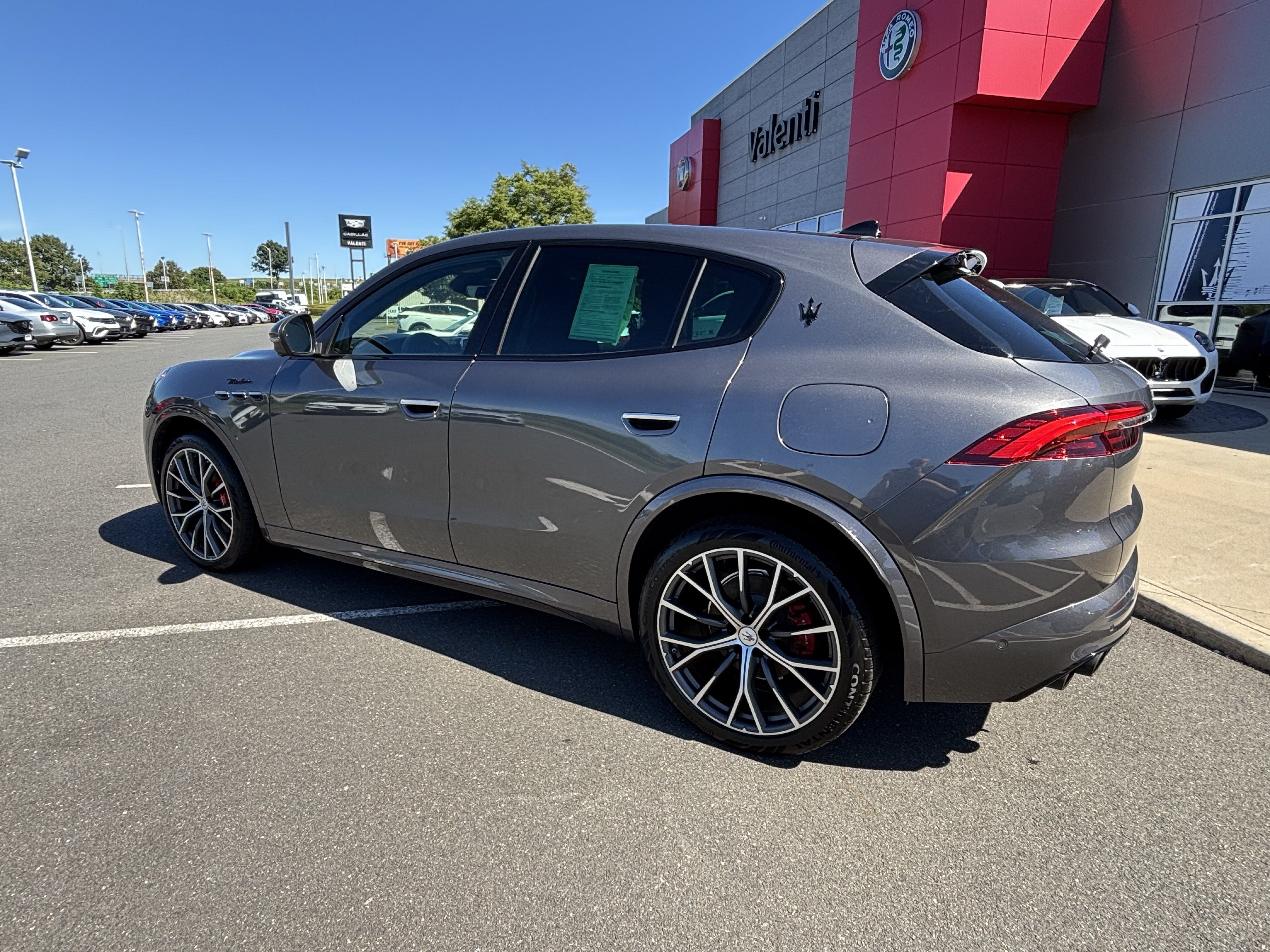 Used 2023 Maserati Grecale Folgore AWD/4WD image 5