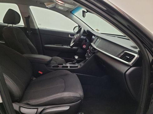 Used 2019 Kia Optima LX FWD image 21