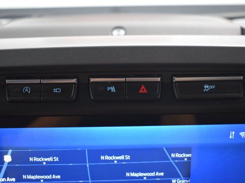 Used 2021 Ford F150 Lariat AWD/4WD image 23