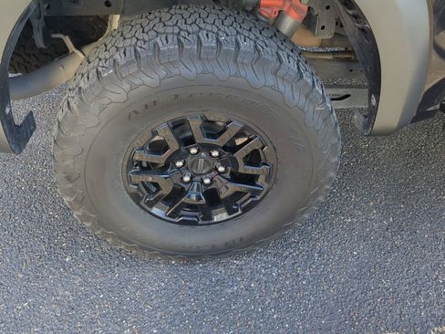 Used 2022 Ford F150 Raptor w/ Equipment Group 801A High image 10