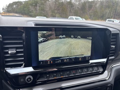New 2026 Chevrolet Silverado 1500 ZR2 image 17