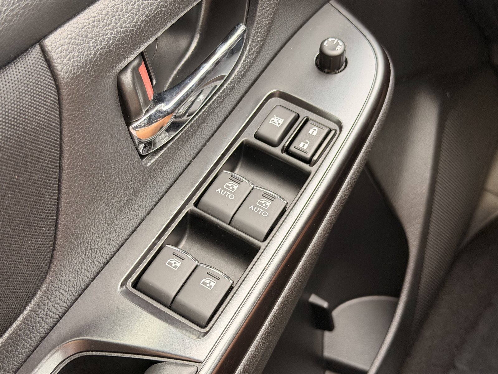 Used 2019 Subaru WRX AWD/4WD image 18