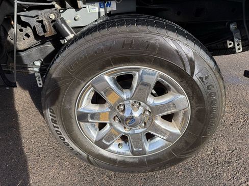 Used 2014 Ford F150 XLT w/ Equipment Group 302A Luxury image 10