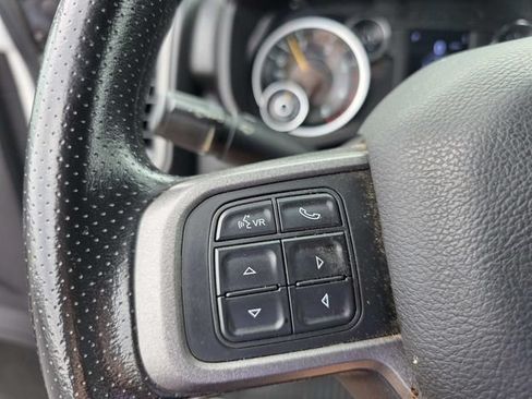 Used 2022 RAM 5500 Tradesman RWD image 17