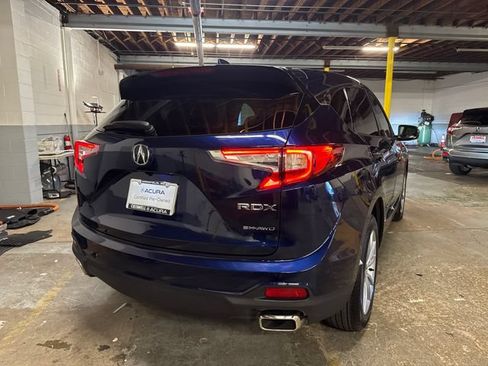 Used 2024 Acura RDX SH-AWD image 6