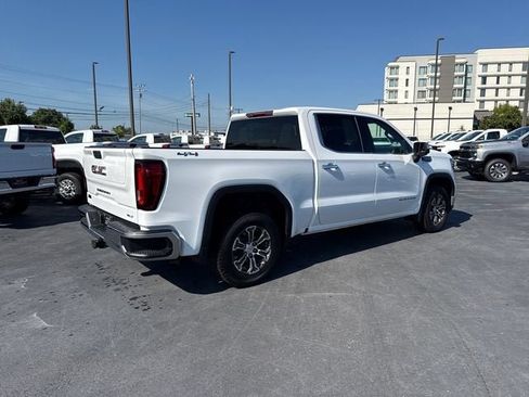 Used 2025 GMC Sierra 1500 SLT AWD/4WD image 3