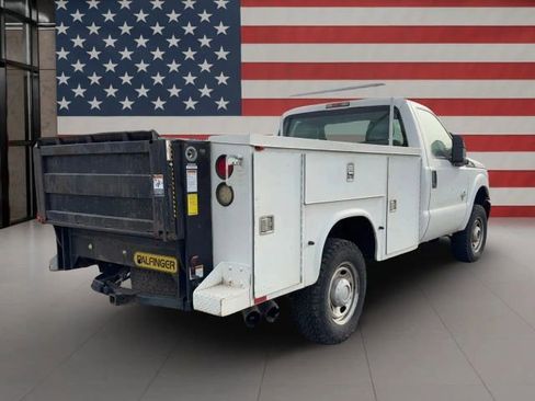 Used 2013 Ford F350 XL w/ Skid Plate Pkg image 5