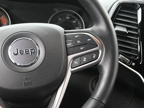 Used 2019 Jeep Cherokee High Altitude image 35