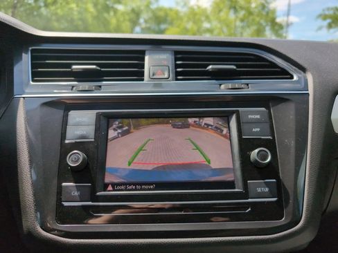 Used 2019 Volkswagen Tiguan S w/ Driver Assistance Package image 12