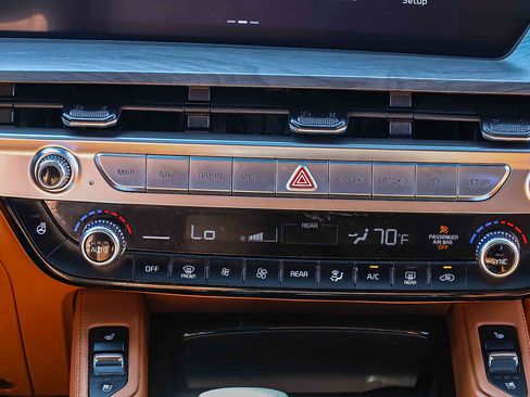 Certified 2024 Kia Telluride EX X-Line AWD/4WD image 12
