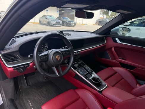 Used 2020 Porsche 911 Carrera 4S image 8
