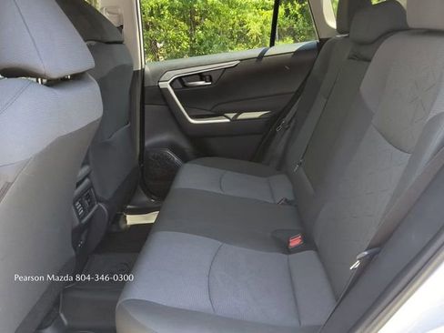 Used 2025 Toyota RAV4 XLE FWD image 14