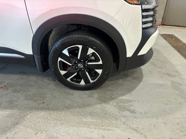 New 2027 Nissan Kicks SV w/ SV Premium Package AWD/4WD image 22