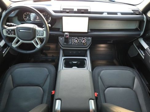 Used 2023 Land Rover Defender 130 X-Dynamic SE AWD/4WD image 12