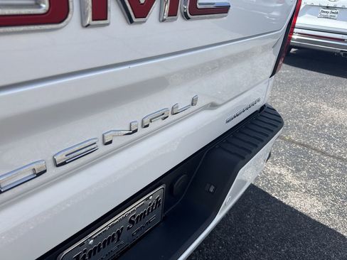 Certified 2024 GMC Sierra 1500 Denali w/ Denali Reserve Package AWD/4WD image 39