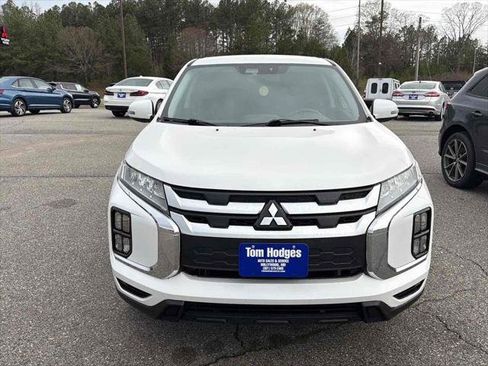 Used 2020 Mitsubishi Outlander Sport SE image 2