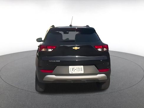 Used 2025 Chevrolet TrailBlazer LT FWD image 10