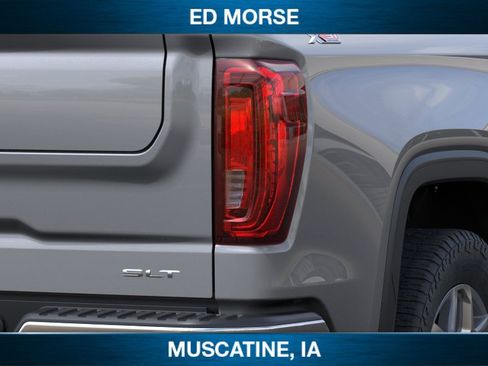 New 2026 GMC Sierra 1500 SLT w/ SLT Premium Plus Package AWD/4WD image 11