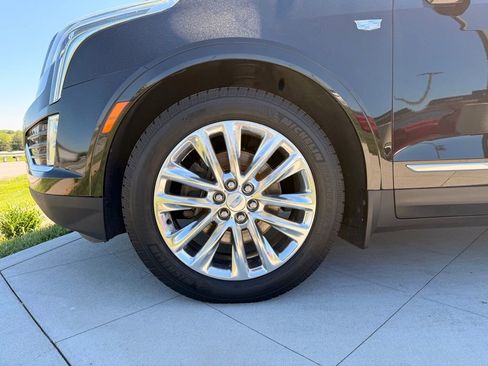 Used 2019 Cadillac XT5 Premium Luxury AWD/4WD image 10