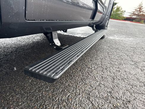 Used 2024 Toyota Tundra Platinum image 10