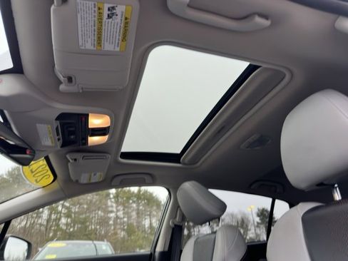 Used 2021 Subaru Crosstrek 2.5i Limited w/ Moonroof Package 2 image 21
