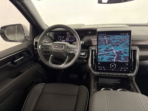 New 2026 GMC Yukon XL Elevation image 24