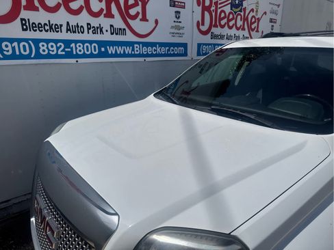 Used 2015 GMC Terrain Denali w/ Cargo Package image 10