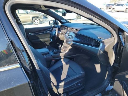 Certified 2024 Cadillac XT6 Premium Luxury w/ Technology Package image 9