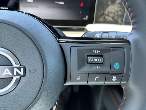 New 2026 Nissan Kicks SR w/ SR Premium Package FWD image 23