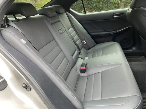 Used 2023 Lexus IS 350 F Sport image 33