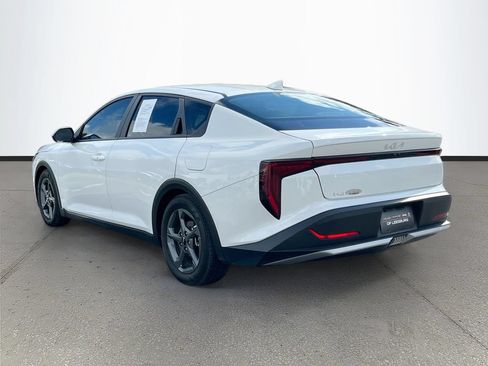 Used 2025 Kia K4 FWD image 5