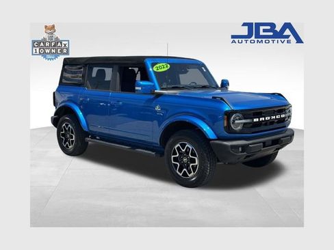 Used 2022 Ford Bronco Outer Banks AWD/4WD image 1
