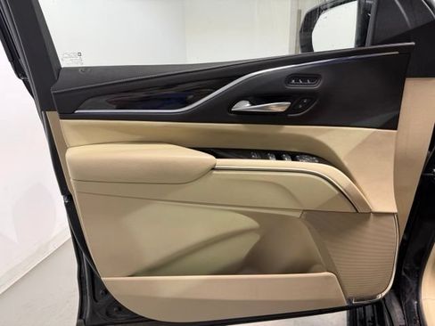Certified 2024 Cadillac Escalade Premium Luxury w/ Performance Package AWD/4WD image 11