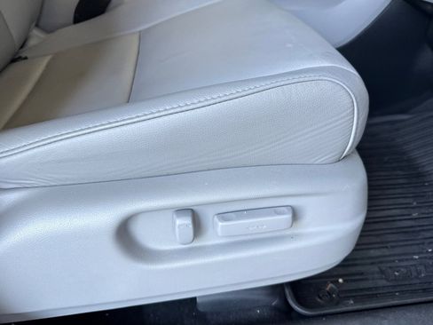 Used 2022 Honda Pilot Touring image 25