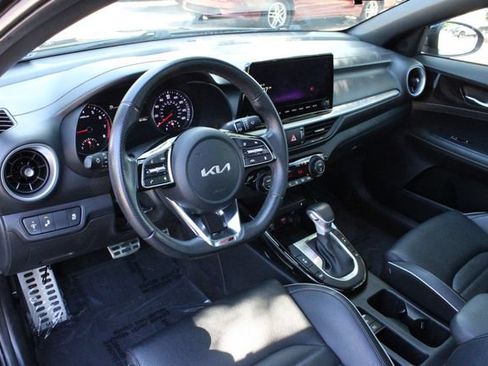 Used 2024 Kia Forte GT-Line w/ GT-Line Premium Package FWD image 23