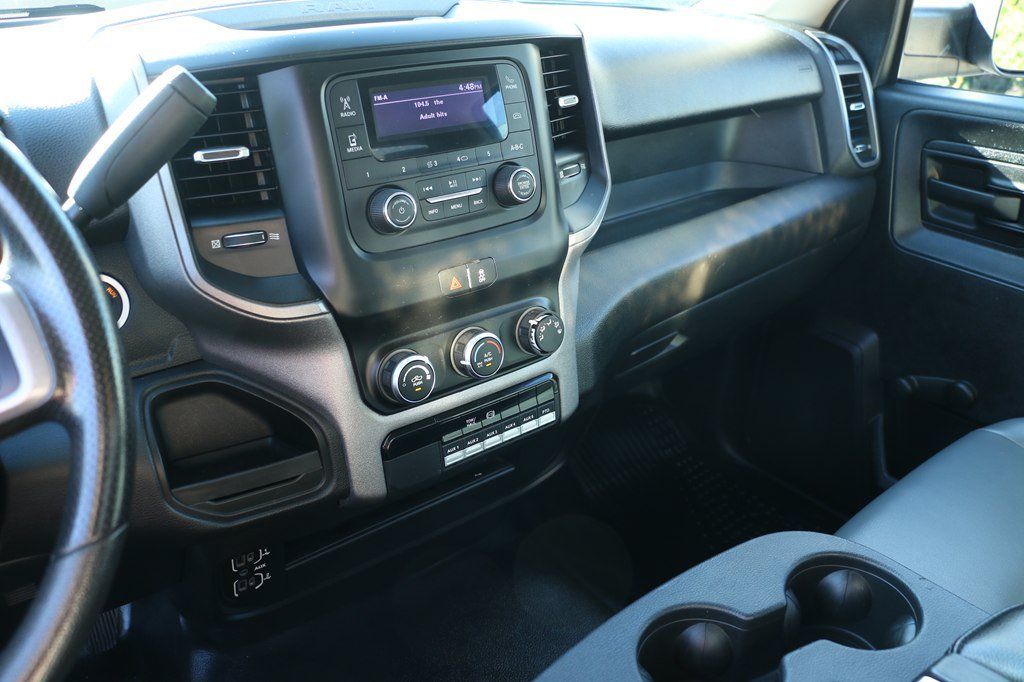Used 2020 RAM 5500 Tradesman RWD image 13