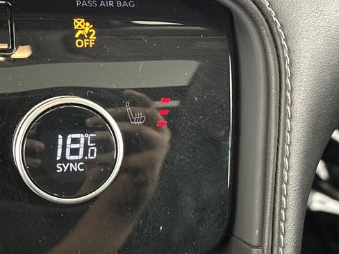 Used 2023 INFINITI QX60 Pure image 25